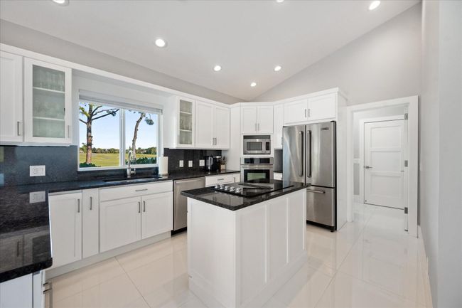 12172 Longwood Green Drive, House other with 4 bedrooms, 4 bathrooms and null parking in Wellington FL | Image 14