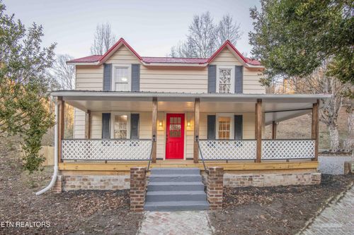 299 Big Mountain Hollow Rd, Oliver Springs, TN, 37840-3034 | Card Image