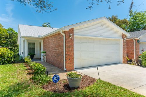 108 Andalusia Rd, Mary Esther, FL, 32569-1908 | Card Image