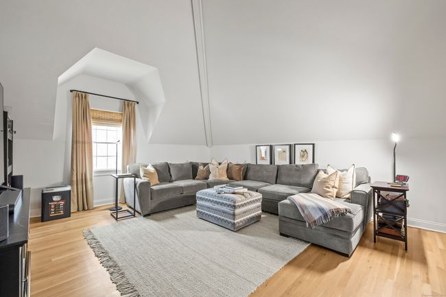 1 - 1 Woods Way, House other with 3 bedrooms, 4 bathrooms and 2 parking in Redding CT | Image 20