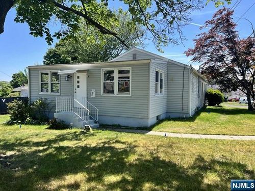 33-35 Obal Ave, Elmwood Park, NJ, 07407 | Card Image