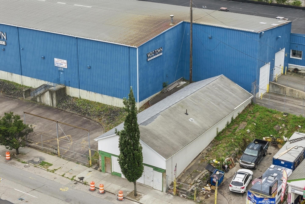 Commercial Lease in Worcester 4