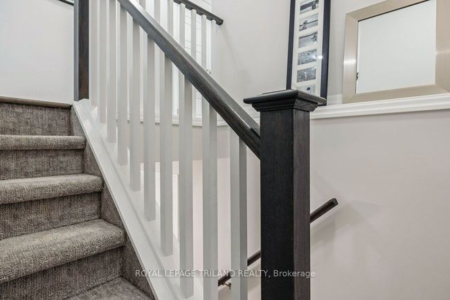 25 Feathers Cross, House attached with 4 bedrooms, 3 bathrooms and 2 parking in St Thomas ON | Image 24