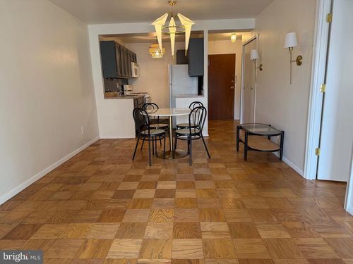 apt-208-730 24th St Nw, WASHINGTON, DC, 20037-2519 | Card Image