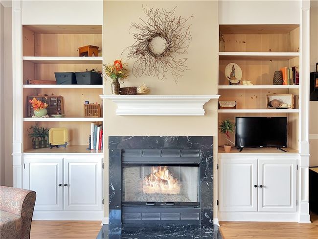 131 Linden Ct, Condo with 3 bedrooms, 3 bathrooms and 2 parking in Seven Fields PA | Image 6