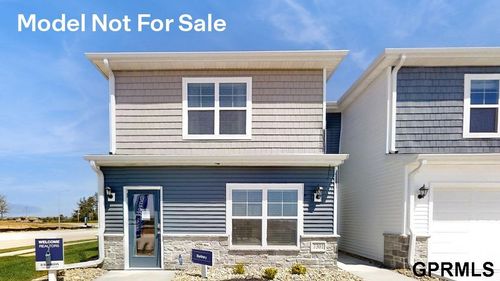7301 S 204th Ave, Gretna, NE, 68028-4190 | Card Image