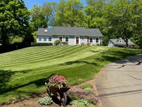 72 Cox Rd, Portland, CT, 06480-1214 | Card Image