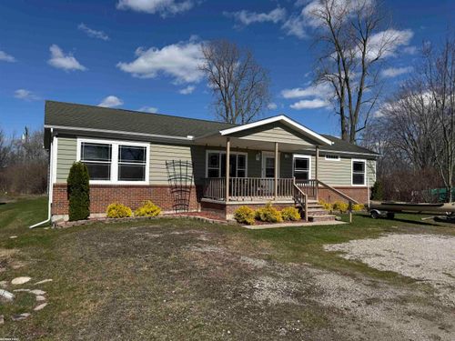 218 Beaureguard St, Harsens Island, MI, 48028-9757 | Card Image