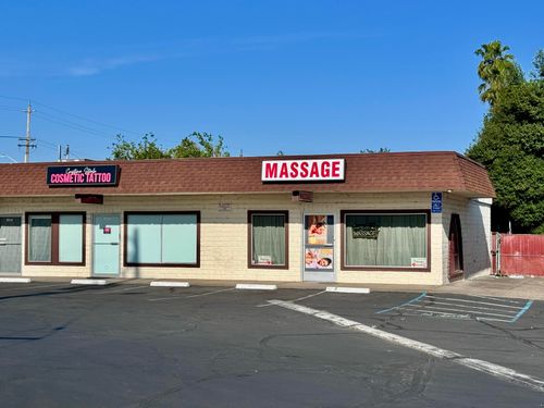 918 Hartnell Ave, Redding, CA, 96002-2116 | Card Image