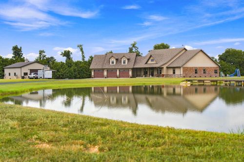 22554 Lawrence 1200, Aurora, MO, 65605-7296 | Card Image
