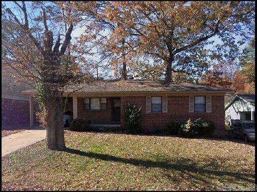 2518 Vancouver Dr, Little Rock, AR, 72204-3479 | Card Image