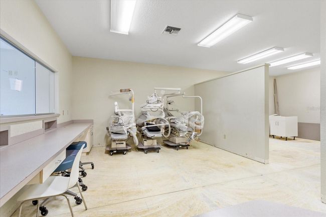 Front Desk Office | Image 10