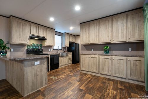 16 4th St, Maxwell, TX, 78656-4542 | Card Image