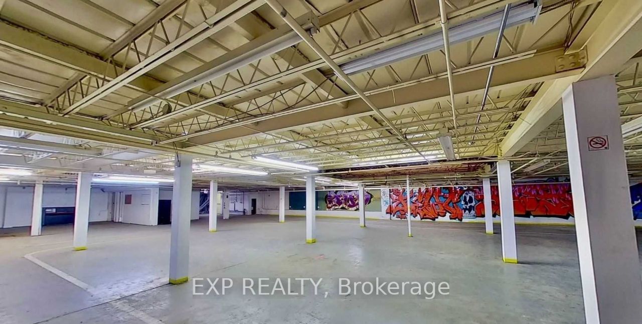 Commercial Lease in Oshawa 3