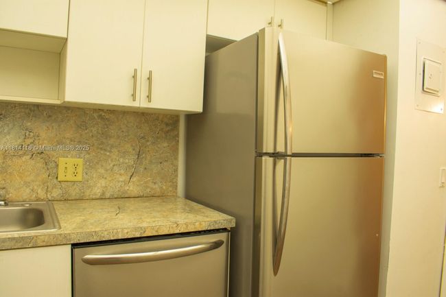 APT-408 - 2651 S Course Dr, Condo with 2 bedrooms, 2 bathrooms and null parking in Pompano Beach FL | Image 17