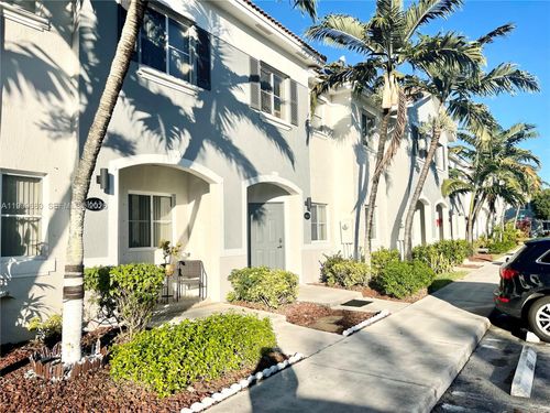 1635-1635 Se 31st Ct, Homestead, FL, 33035-2403 | Card Image
