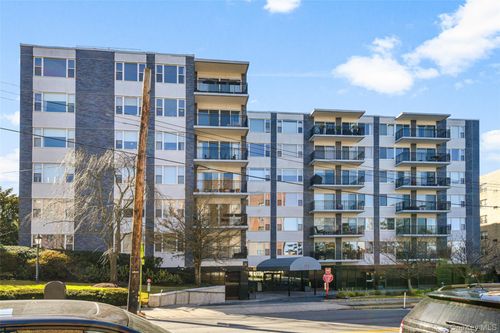 7g-20 Old Mamaroneck Rd, White Plains, NY, 10605-2027 | Card Image