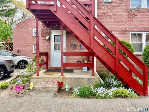 2-231 Seaton Road, Stamford, CT, 06902 | Card Image