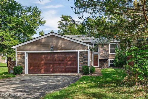 13219 Settlers Point Trl, Goshen, KY, 40026-9527 | Card Image