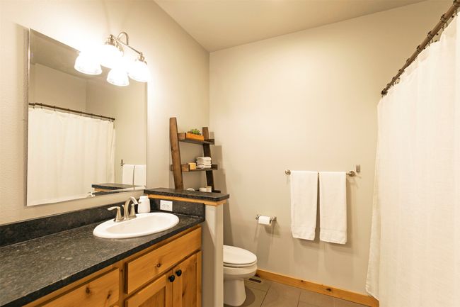 10 Lonepine Trl, Townhouse with 3 bedrooms, 3 bathrooms and null parking in Hamilton MT | Image 20