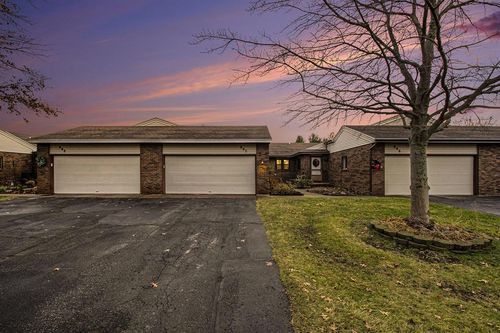 32-992 Amberwood West Drive, Byron Twp, MI, 49315 | Card Image