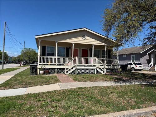 1814 49th St, Galveston, TX, 77551-4811 | Card Image