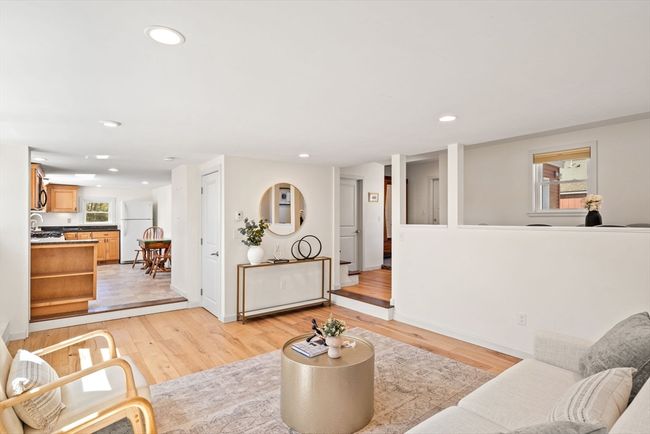 7 South St, House other with 3 bedrooms, 3 bathrooms and 2 parking in Wenham MA | Image 9