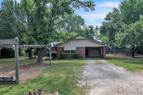 18406 S 55th St E, Warner, OK, 74469-2000 | Card Image