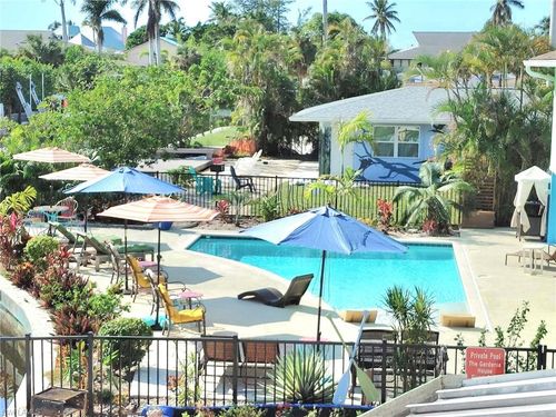 apt-6-2840 Shoreview Dr, NAPLES, FL, 34112-5881 | Card Image