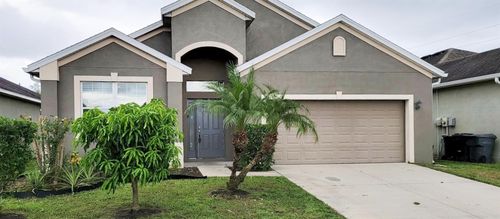 811 Krenson Woods Ln, LAKELAND, FL, 33813-6610 | Card Image