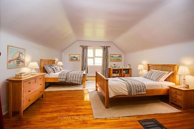 2449 Lansdowne St W, House other with 3 bedrooms, 1 bathrooms and 6 parking in Cavan Monaghan ON | Image 27