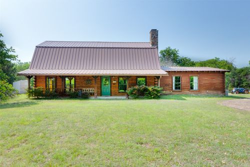 2700 Harwell Lake Rd, Weatherford, TX, 76088-8762 | Card Image