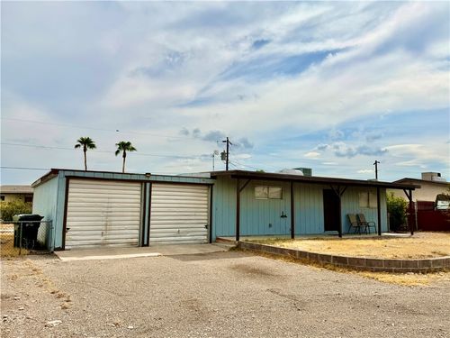 2011 Trinidad Dr, Bullhead City, AZ, 86442-5627 | Card Image