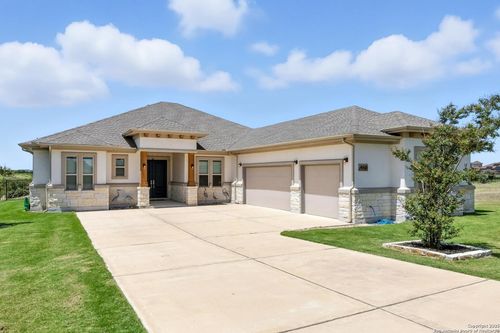 450 Peck St, Kyle, TX, 78640-4257 | Card Image