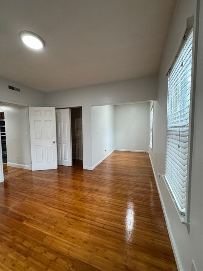 APT-2 - 39 Oakwood St, Condo with 4 bedrooms, 2 bathrooms and null parking in Boston MA | Image 8