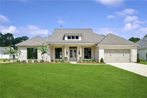4118 Endor Loop, Mandeville, LA, 70448-6368 | Card Image