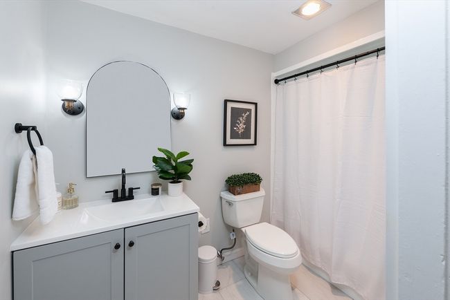 1 - 51 Elm St, House attached with 4 bedrooms, 2 bathrooms and 2 parking in Andover MA | Image 17