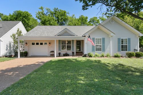 1129 Mcdonough Cir, Thompsons Station, TN, 37179-9798 | Card Image