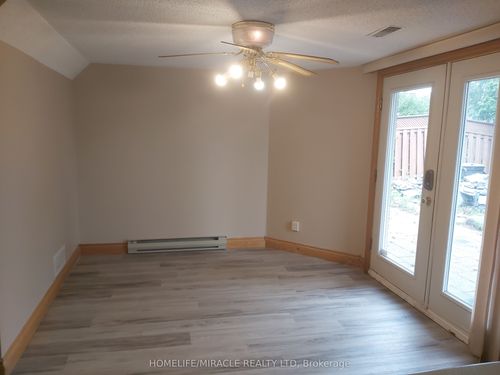 lower-1054 Copperfield Dr, Oshawa, ON, L1K1S4 | Card Image