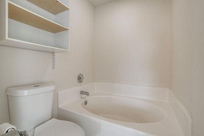 1604 Withers Way, House other with 3 bedrooms, 2 bathrooms and null parking in Krum TX | Image 28