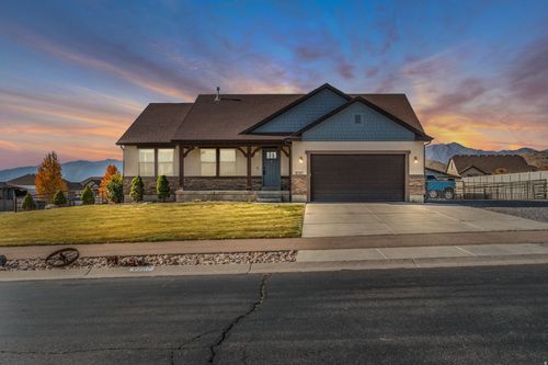 9707 N Grenada Ln, Eagle Mountain, UT, 84005-4811 | Card Image