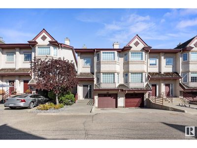 38 - 1237 Carter Crest Rd Nw, Townhouse with 3 bedrooms, 3 bathrooms and 3 parking in Edmonton AB | Image 1