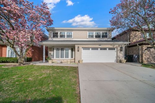 6907 Lorel Ave, Skokie, IL, 60077-3429 | Card Image