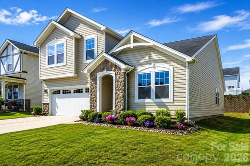 6629 Meridale Forest Dr, Charlotte, NC, 28269-3647 | Card Image