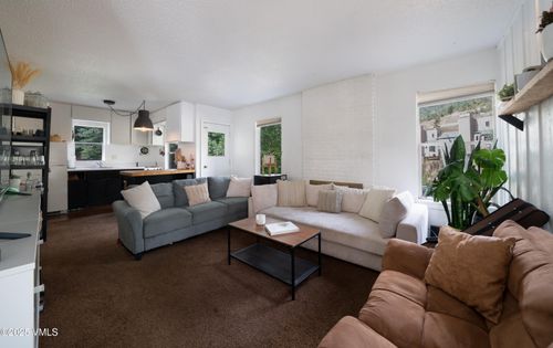 2-4200 Columbine Way, Vail, CO, 81657-5661 | Card Image