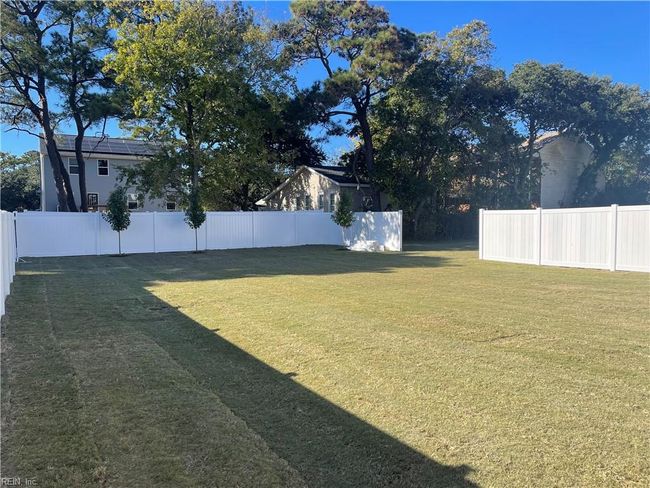 2816 Pleasant Ave, House other with 4 bedrooms, 4 bathrooms and null parking in Norfolk VA | Image 32