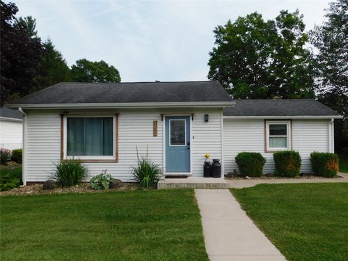 155 E 6th St, Waterford, PA, 16441-9769 | Card Image