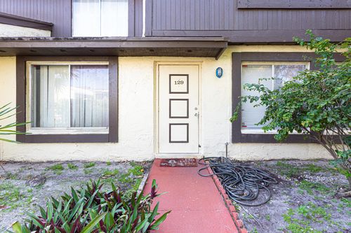 129-5372 Bosque 129 Lane, West Palm Beach, FL, 33415 | Card Image