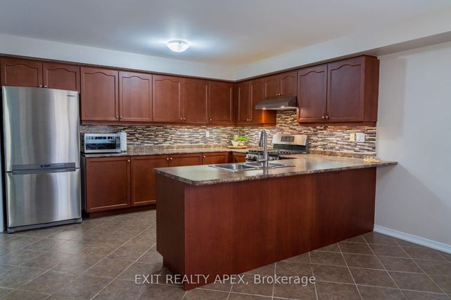90 Norwich Rd, House other with 4 bedrooms, 4 bathrooms and 3 parking in Breslau ON | Image 14