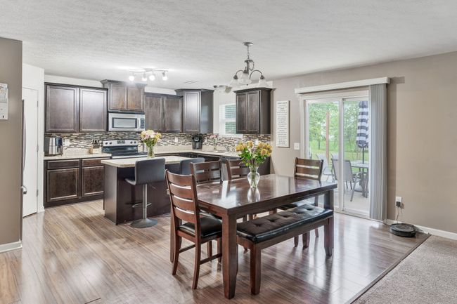 5791 W Commonview Dr, House other with 5 bedrooms, 3 bathrooms and null parking in Mccordsville IN | Image 9